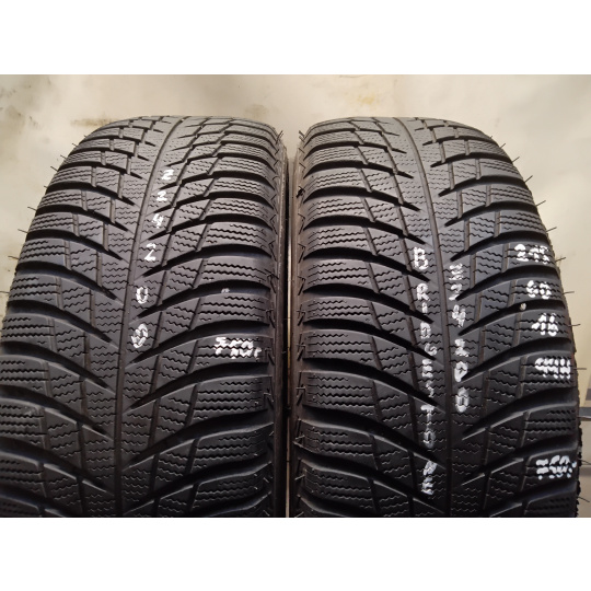 Bridgestone BlizzakLM001 215/60R16 99H ( Z24200 )