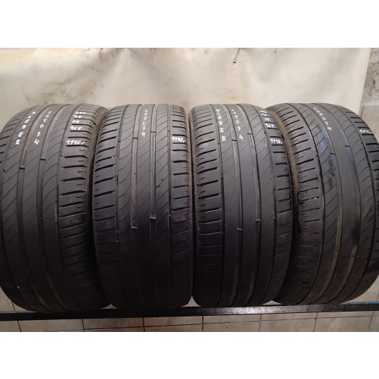 Kleber DynaxerUHP 235/40 R19 96Y  ( L25034 )