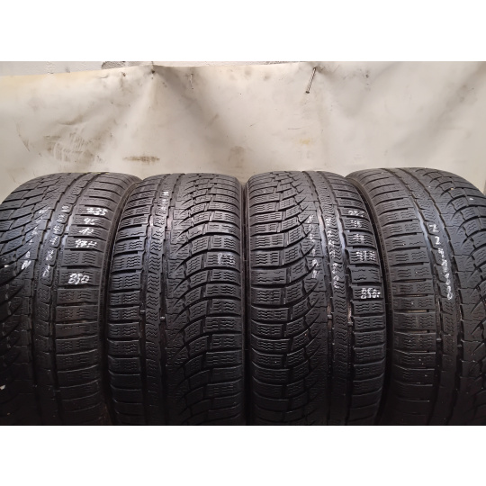 Nokian WRA4 235/45R17 97H ( Z24188 )