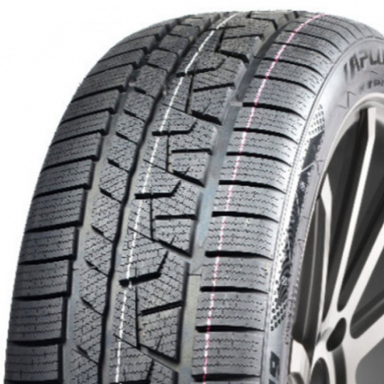 Aplus A702 215/55 R 18 99V